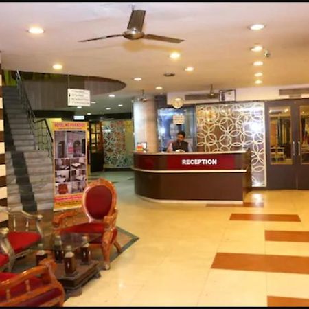 Hotel Ng Paradise Jagādhri Exterior foto